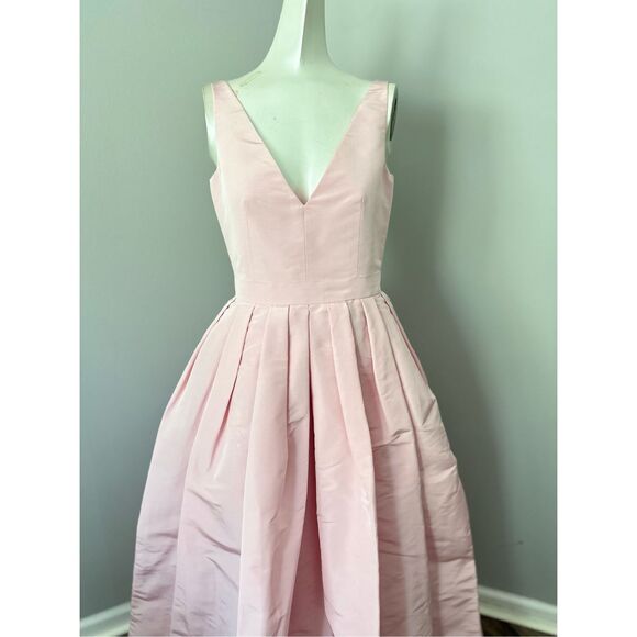 Alexander McQueen Pleated Silk Gown US 4 $4800 - Picture 4 of 10